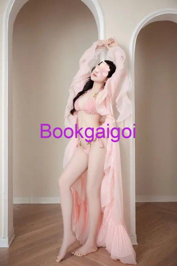 Lan Phương – Gương Mặt Baby Dễ Thương, Phong Cách Quyến Rũ Và Vẻ Đẹp Cuốn Hút (9)