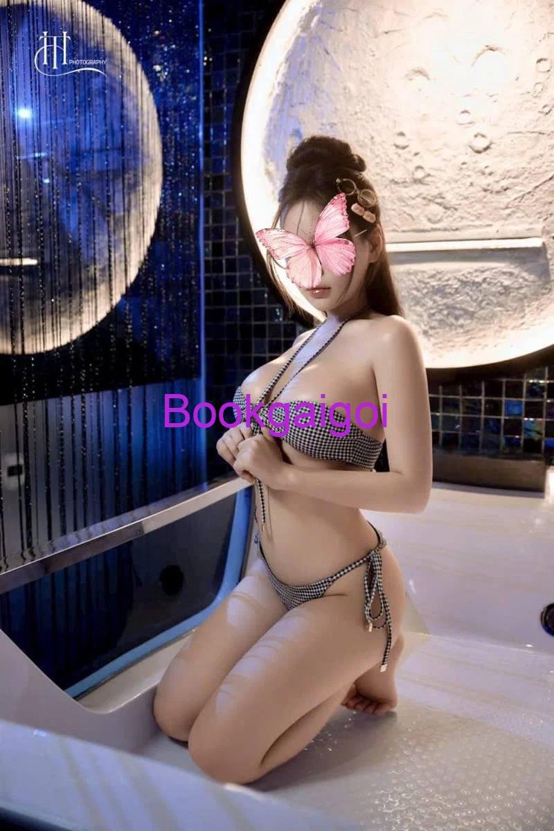 Bé Lisa - Thiên thần xinh đẹp body cực quyến rũ (4)