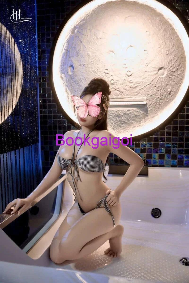 Bé Lisa - Thiên thần xinh đẹp body cực quyến rũ (7)