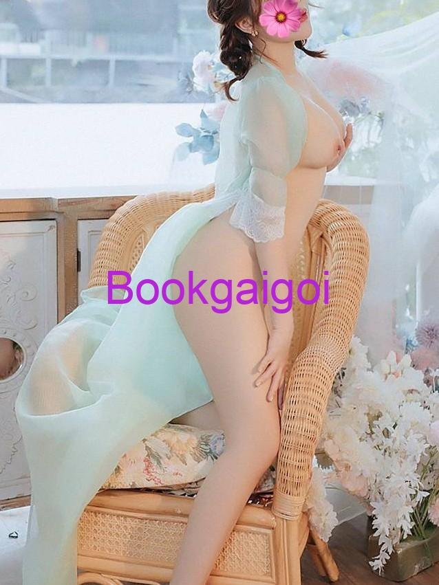 Ngọc Ý - Dịu dàng tình cảm, mang lại cảm giác thăng hoa cùng Gái Xinh Huế (6)